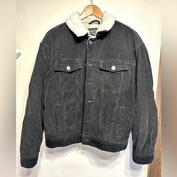 Vintage black corduroy coat with faux fur lining Gilmore Girls Look Size M - Picture 1 of 9